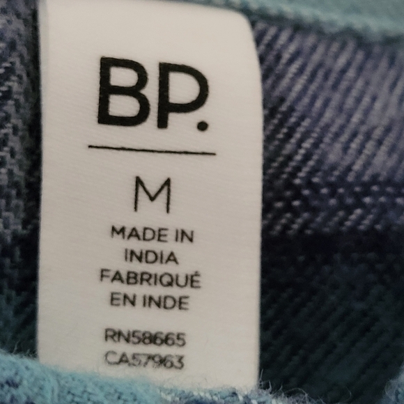 BP. Crop Flannel Button-Up Shirt in Blue Lucie Plaid NWOT - Picture 8 of 9